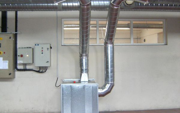 Ventilateur monté sous caisson acoustique